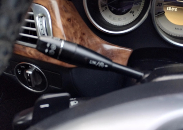 Mercedes-Benz CLS cena 72900 przebieg: 309000, rok produkcji 2011 z Radom małe 742